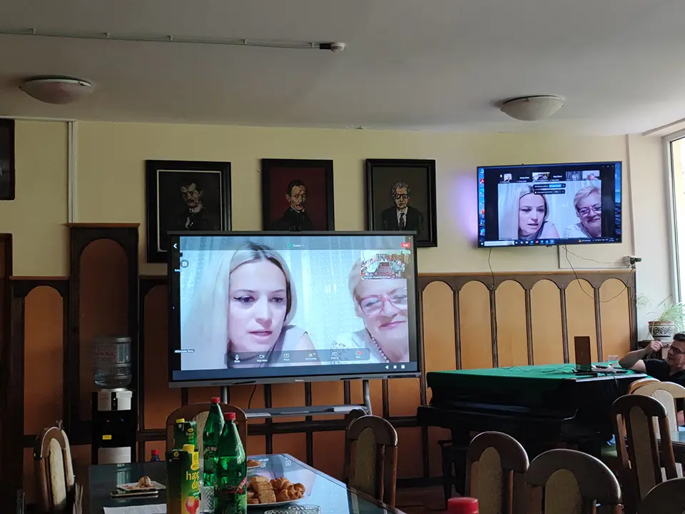 31-okrugli-sto-27 31-okrugli-sto-27